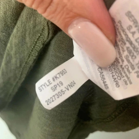 Madewell V-neck tee size xs - Picture 5 of 5